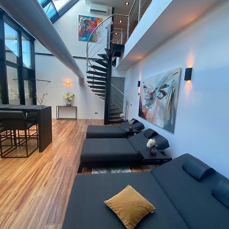 Wellness Dome Penthouse Suite Kerkrade Bagian luar foto