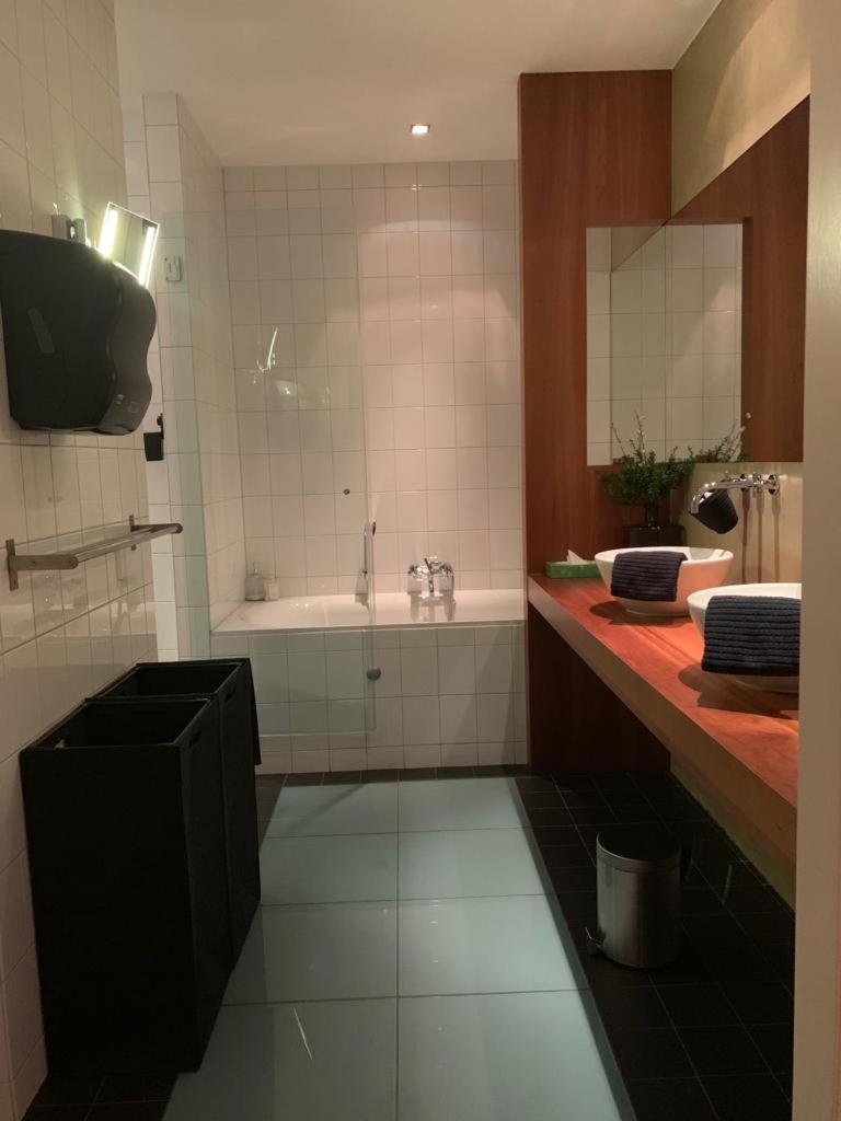 Wellness Dome Penthouse Suite Kerkrade Bagian luar foto
